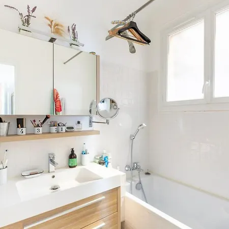 Apartment Copernic- Ci - For 2 P 10 Min From Arc De Triomphe